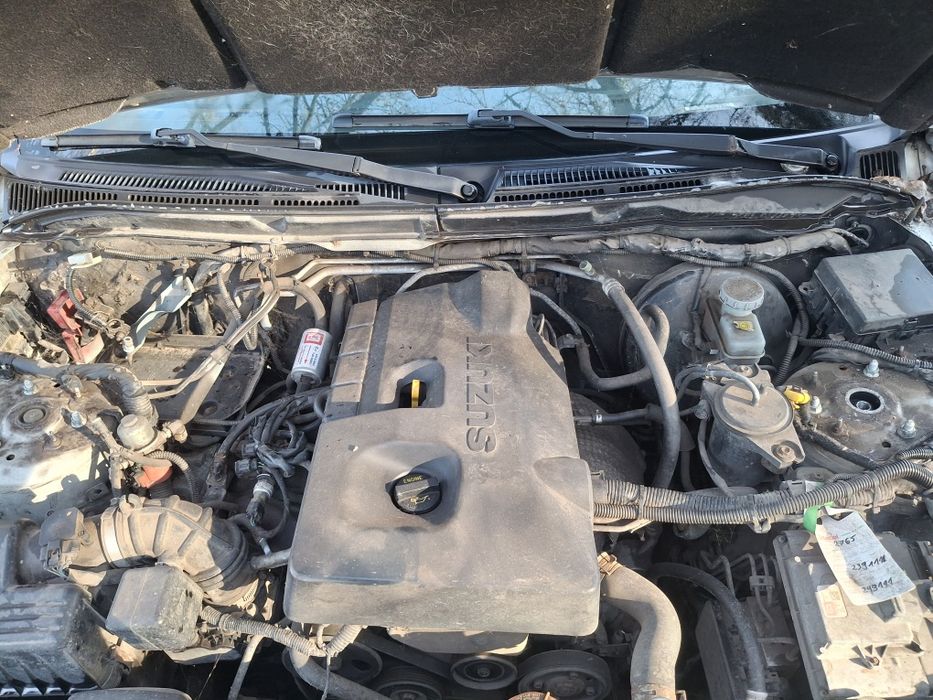 Suzuki Grand Vitara 4x4  2.0benzyna LPG skóry bixenon  climatronic