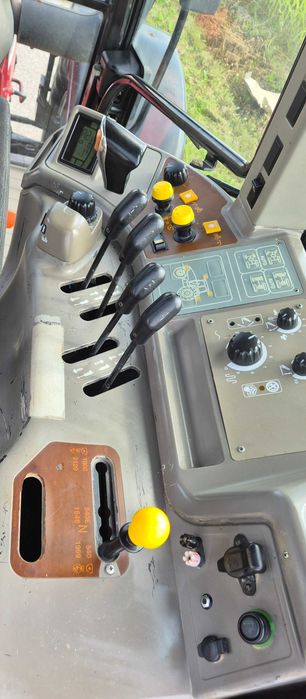 Case MXM 155 brutto new holland  TM155