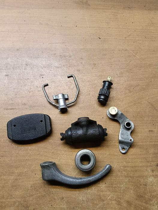 Cylinderek hamulcowy FSO, PRL