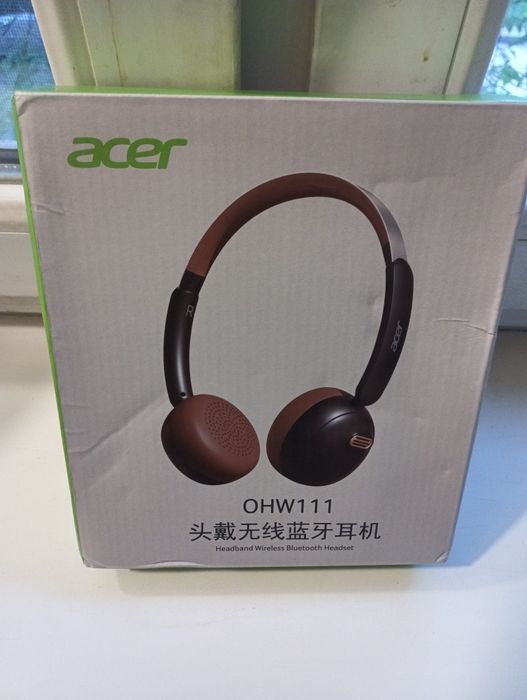 Блютуз наушники .