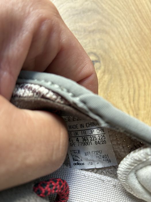 Buty Adidas Yeezy Boost V2 Zyon rozmiar 36 2/3