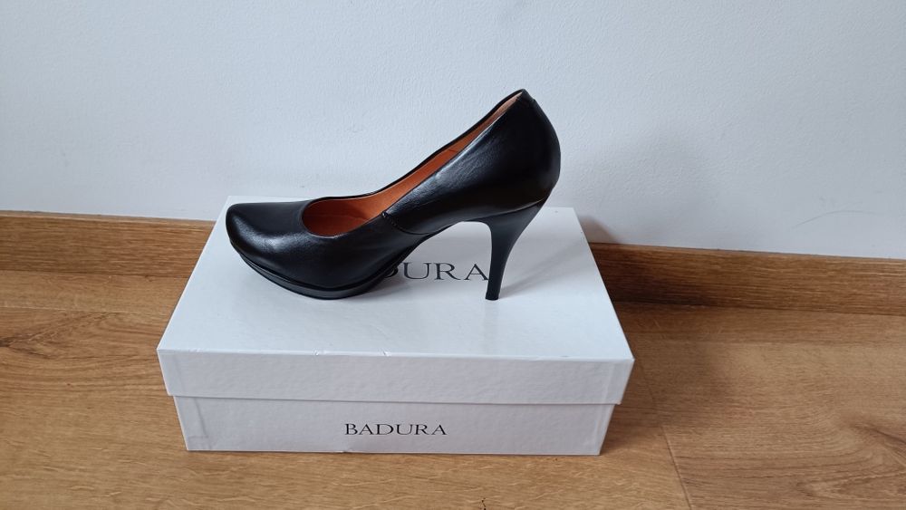 Szpilki buty Badura