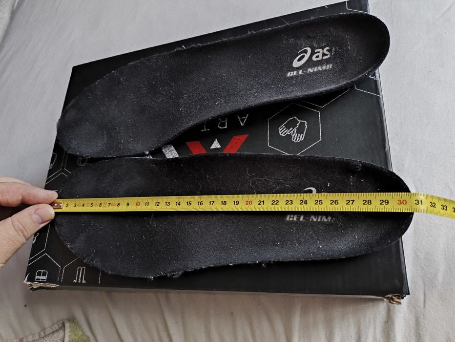 Buty Asics Nimbus 20  Lite Showr. 46.5