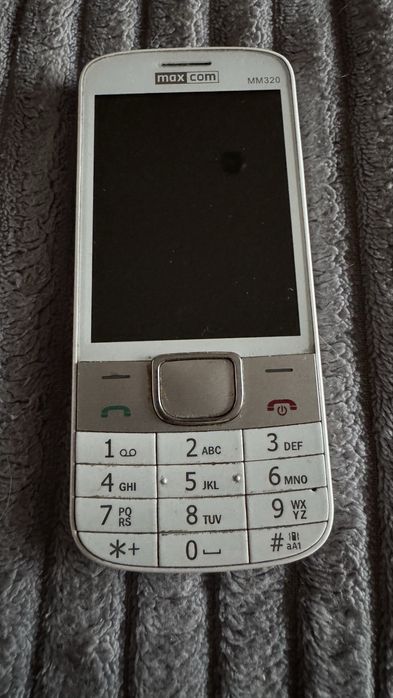 Telefon dla seniora Maxcom