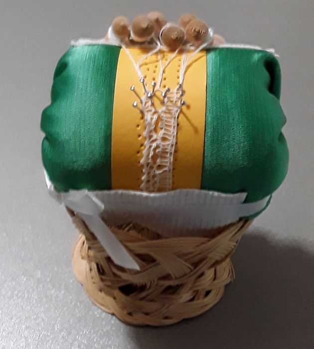 Almofada miniatura da renda de Bilros sem cavalete