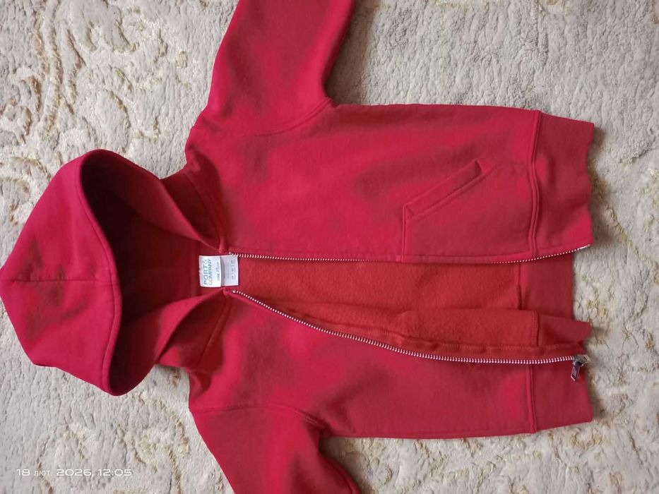 Дитячий одяг від 3 до 4 рочків.