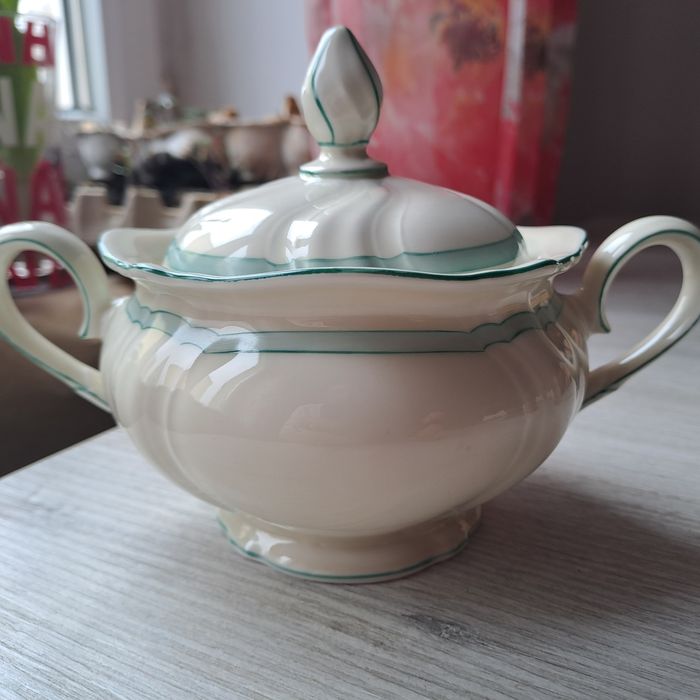 Porcelanowa cukiernica Rosenthal.