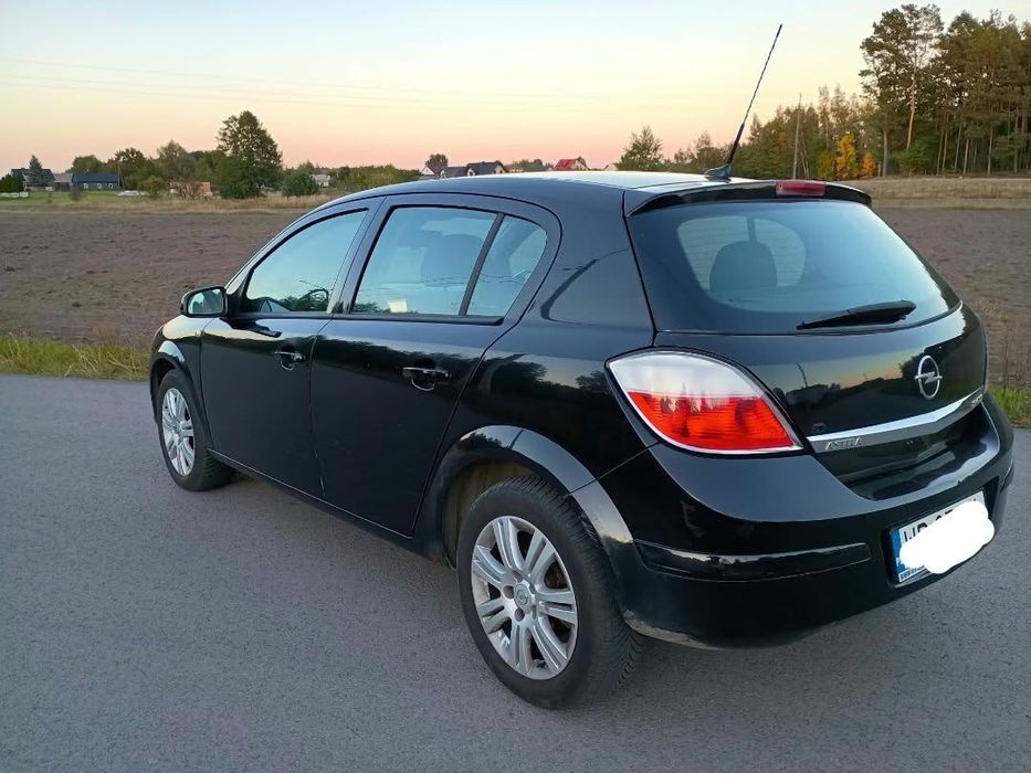 Opel Astra z 2007r. 1.9 TDI diesel