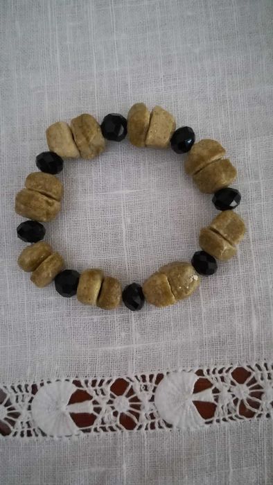 Pulseira bracelete tradicional artesanal com pedras - NOVO