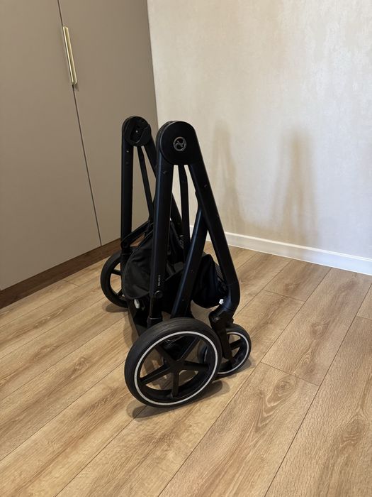 Коляска Cybex Balios S Lux 2 в 1 (люлька + прогулянковий блок)