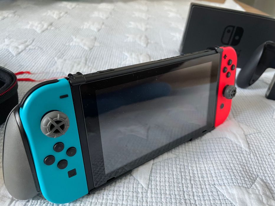 Konsola Nintendo Switch V2