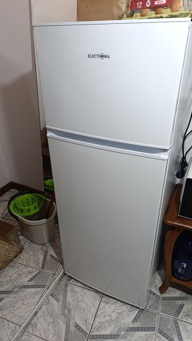Geladeira Electronia