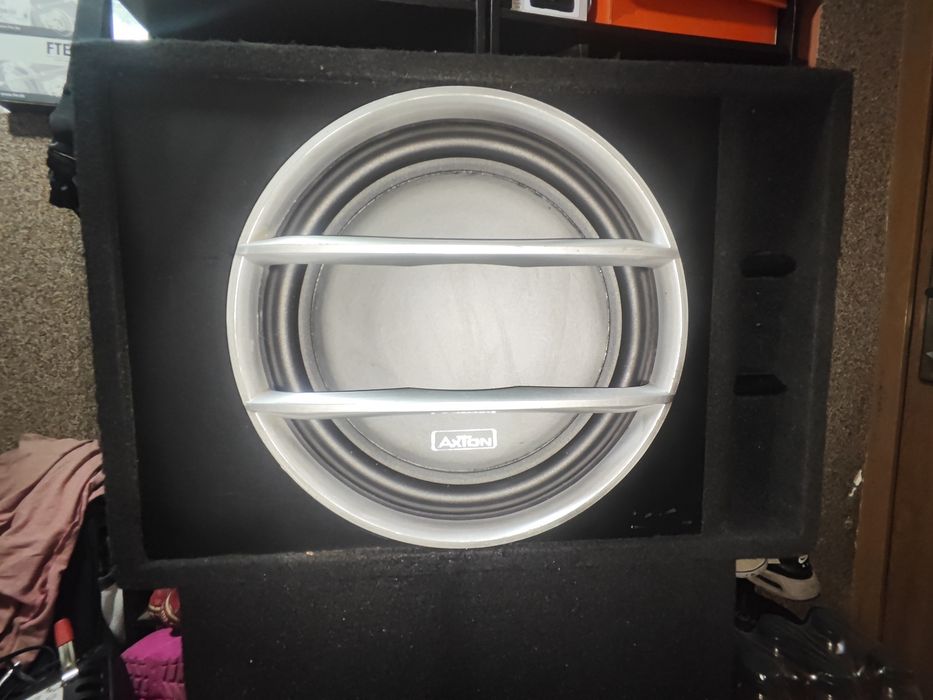 Axton AXB-30 300w RMS 4ohm