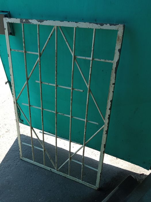 Металлическая решетка