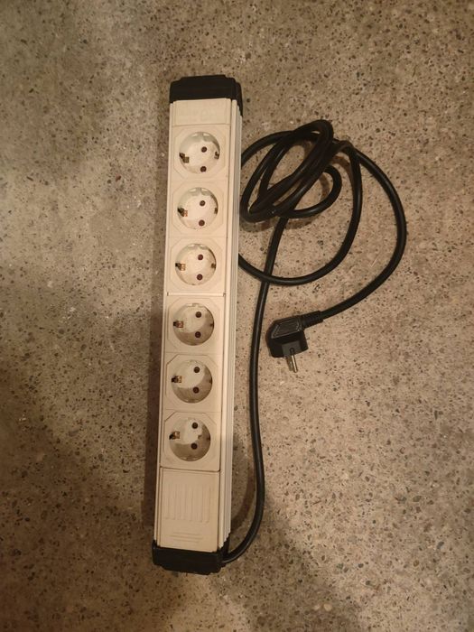 Listwa zasilająca 6 gniazd