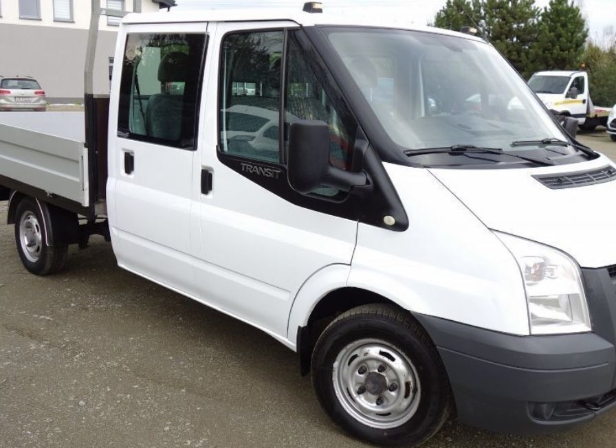 BŁOTNIK PRZÓD, kolor czarny. Ford transit mk7, 2006r-2014rok,