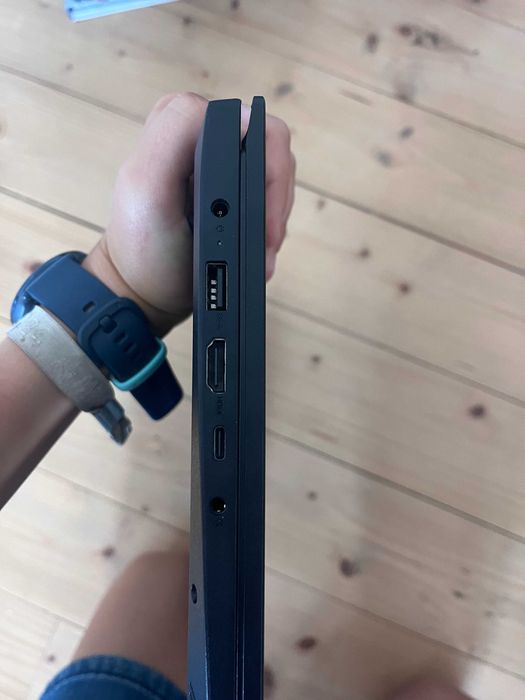 Computador Lenovo V15 G4 AMN
