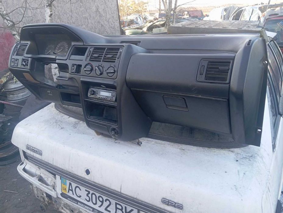 Торпеда ford escort mk5 на ваз Москвич приборка панель передня форд