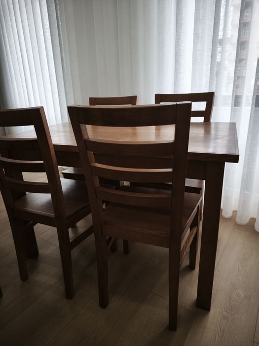Conjunto Mesa Sala e 4 Cadeiras – Excelente Estado