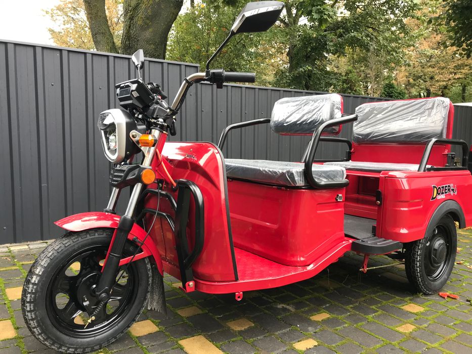 Електро трицикл вантажно пасажирський