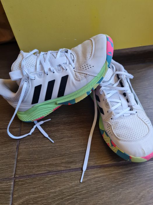 Кросівки Adidas court flight