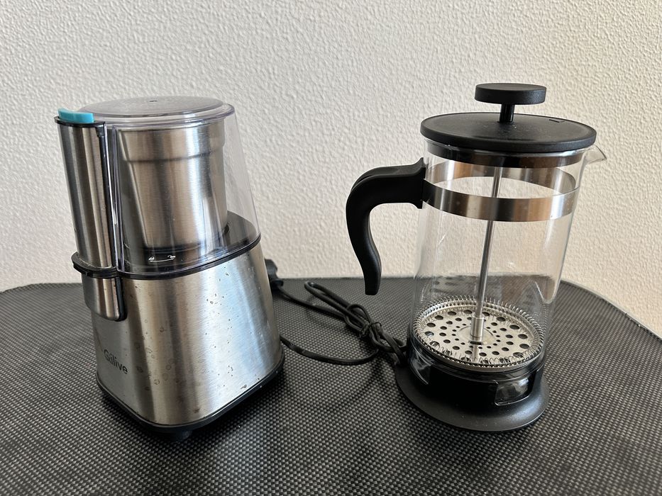 Kit Café: Prensa Francesa + Moinho elétrico Qilive