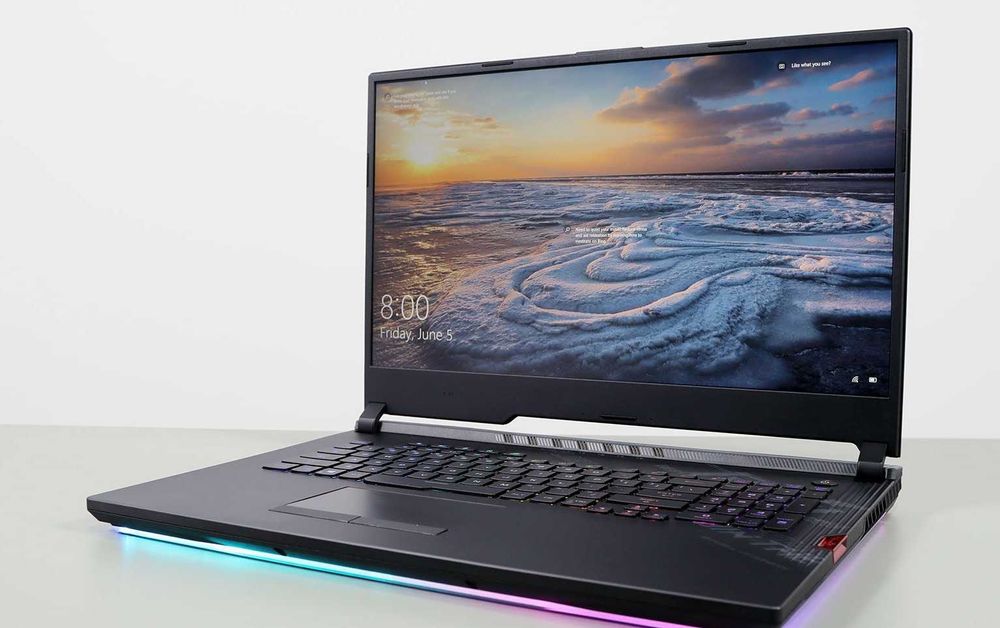 Asus G732LXS/i9-10980HK/32GB RAM/1TB SSD/RTX 2080 Super/17.3 300Hz