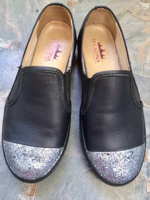 Туфли , слипоны .