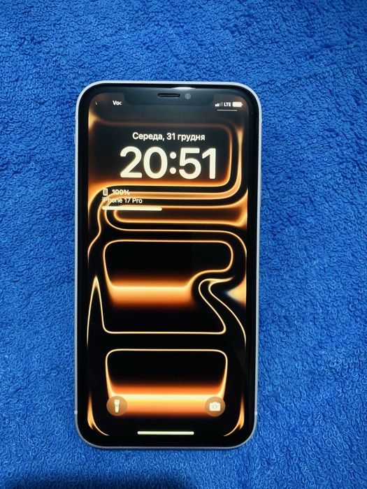 IPhone XR в корпусі 17 Pro, 128 Gb, Neverlock, АКБ-100%