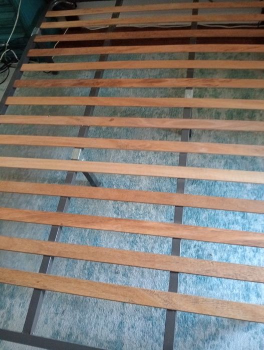 Estrado para colchão de casal