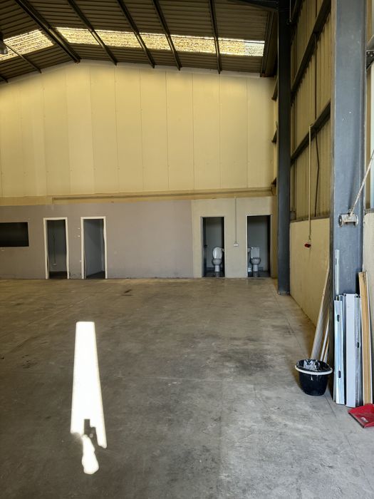 Armanzem magnifico em condominio