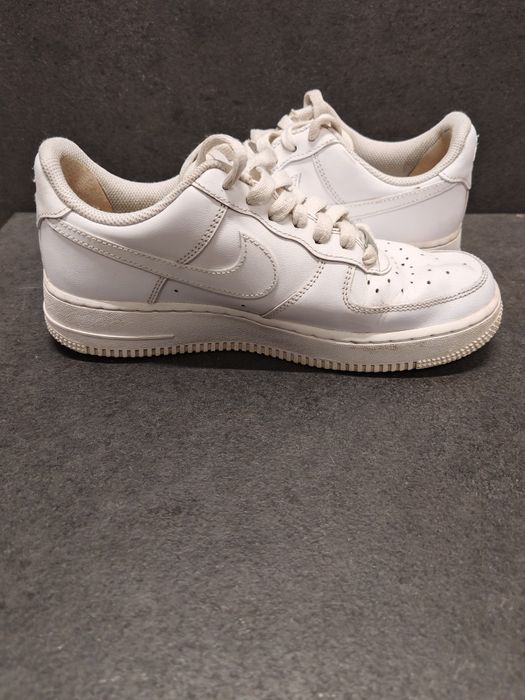 Nike air force r. 38.5
