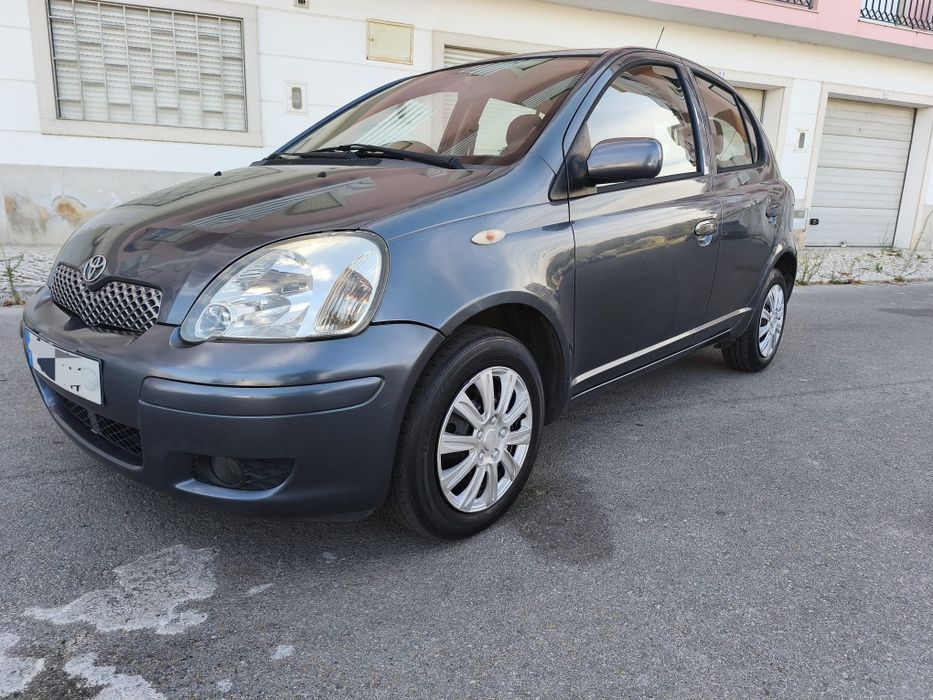 Toyota Yaris — fotografia 8