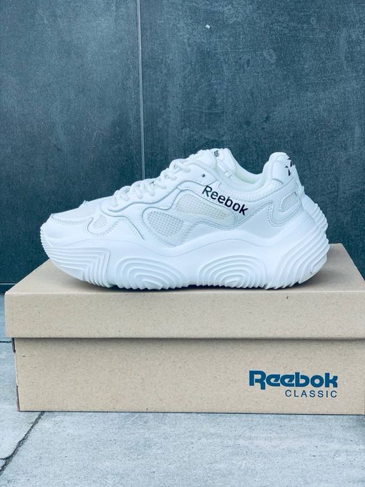 Жіночі кросівки Reebok зручні на кожен день • рібоки жіночі рібак літо