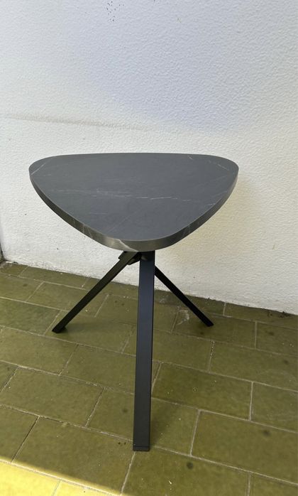 Mesa de apoio efeito marmore494494598993039360