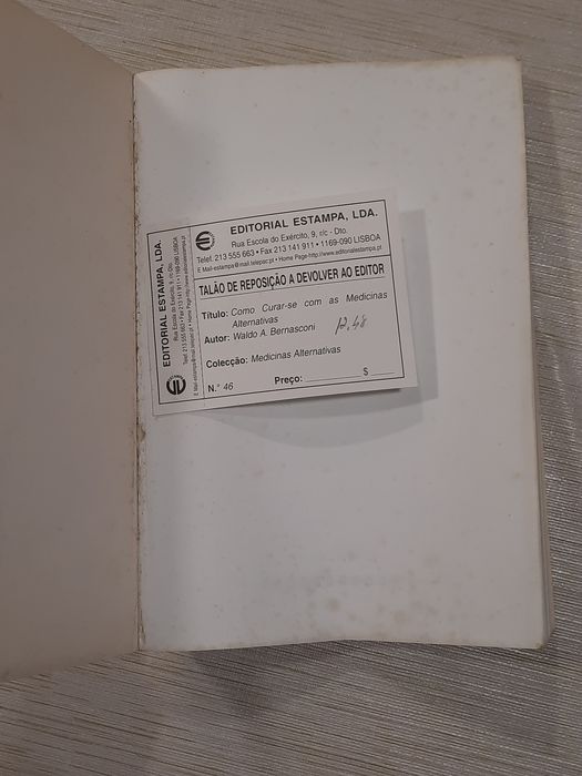Livro sobre medicinas alternativas