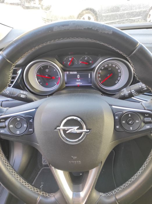 Opel insígnia poucos km