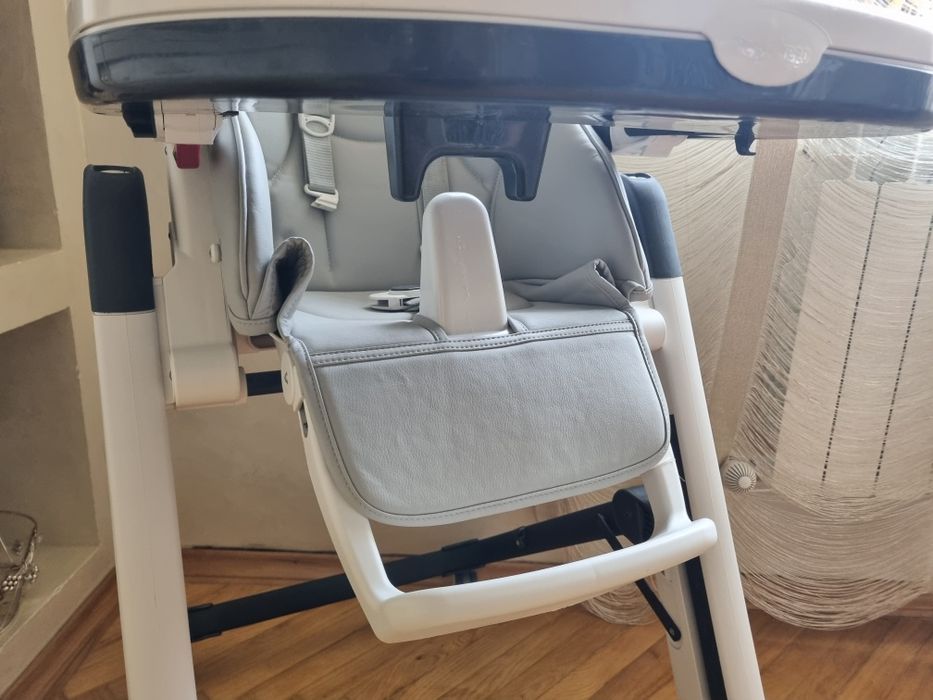 Стільчик для годування Peg perego