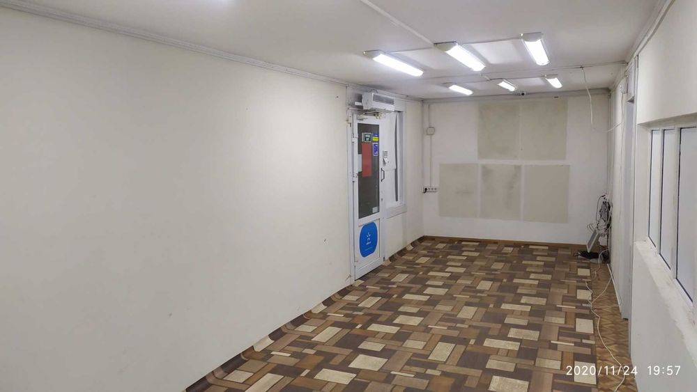 Продам магазин в центре г.Козелец