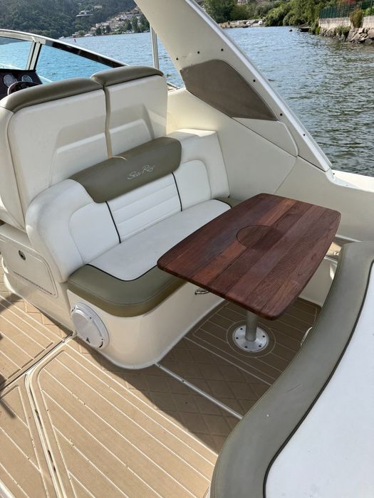 Sea Ray Sundancer 335