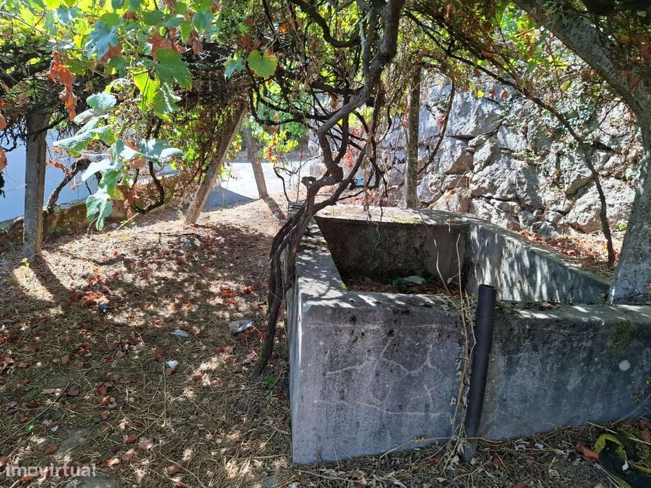 Terreno para construção de Habitação com PIP aprovado
