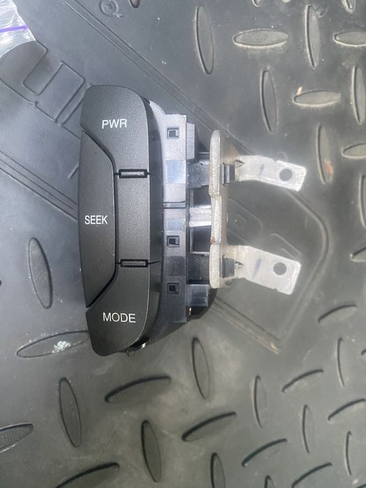 Продам кнопки громкости Епика