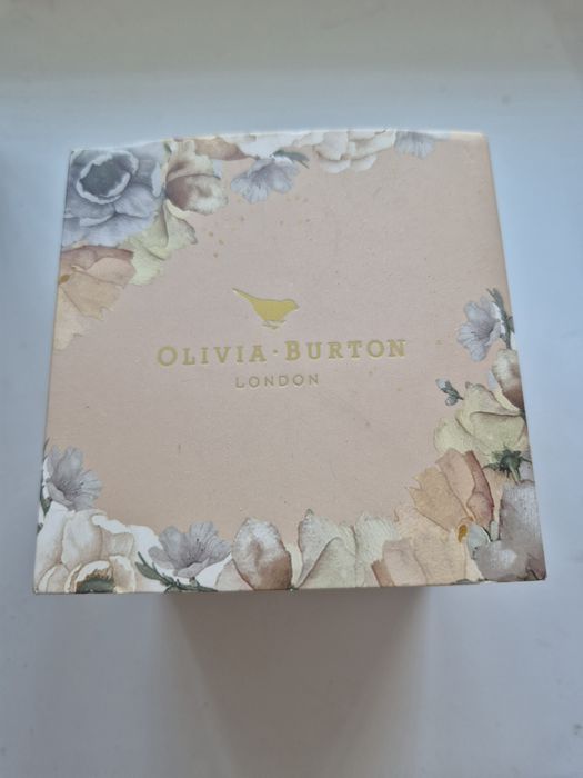Женские часы Olivia Burton
