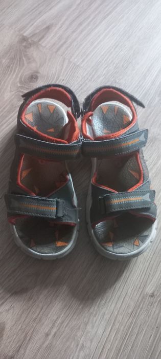 Sandałki dla chlopca bejo
