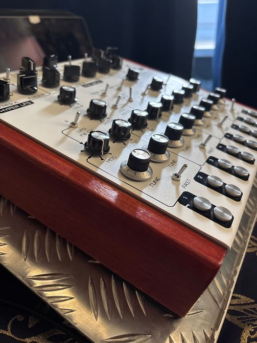 lyra 8     Soma   organismic synthesizer