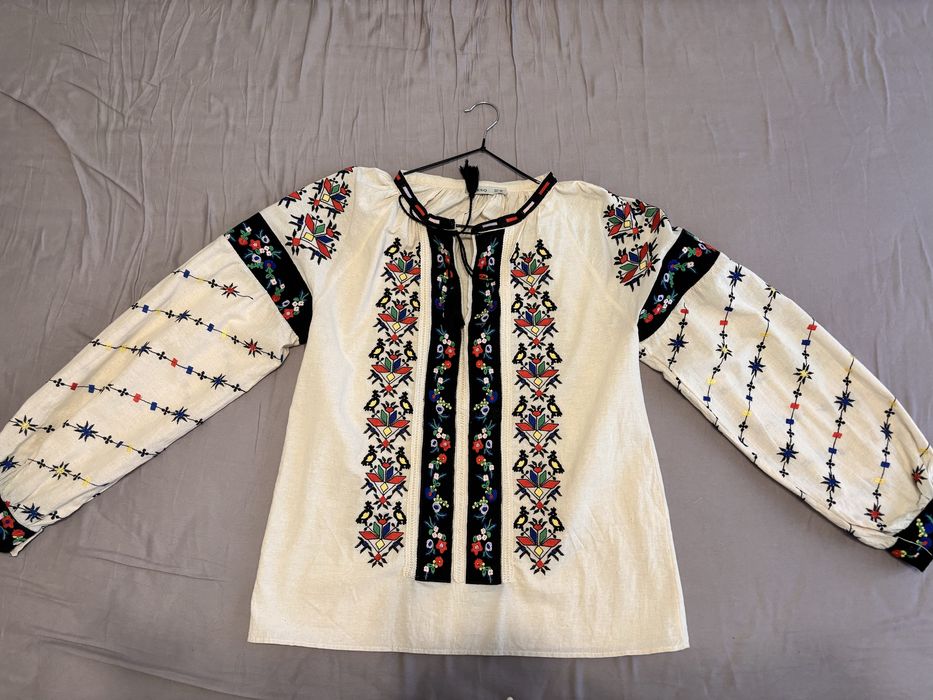 Вишиванка жіноча
