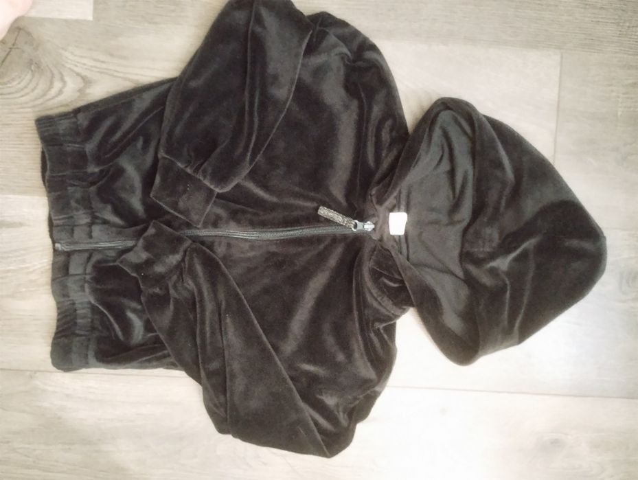 Bluza welurowa 128 rozmiar