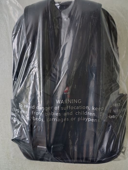Продам новий рюкзак Tigernu 3032A 17' black