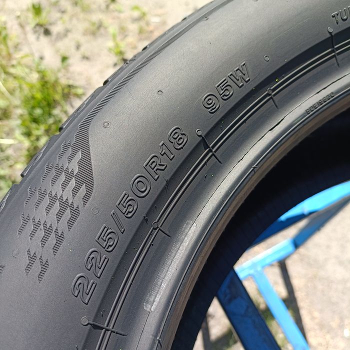 2 lub 4 sztuki 225/50r18 Bridgestone Turanza T005 z 2021r 6mm