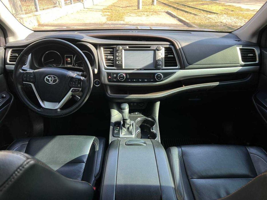 Toyota Highlander 2018